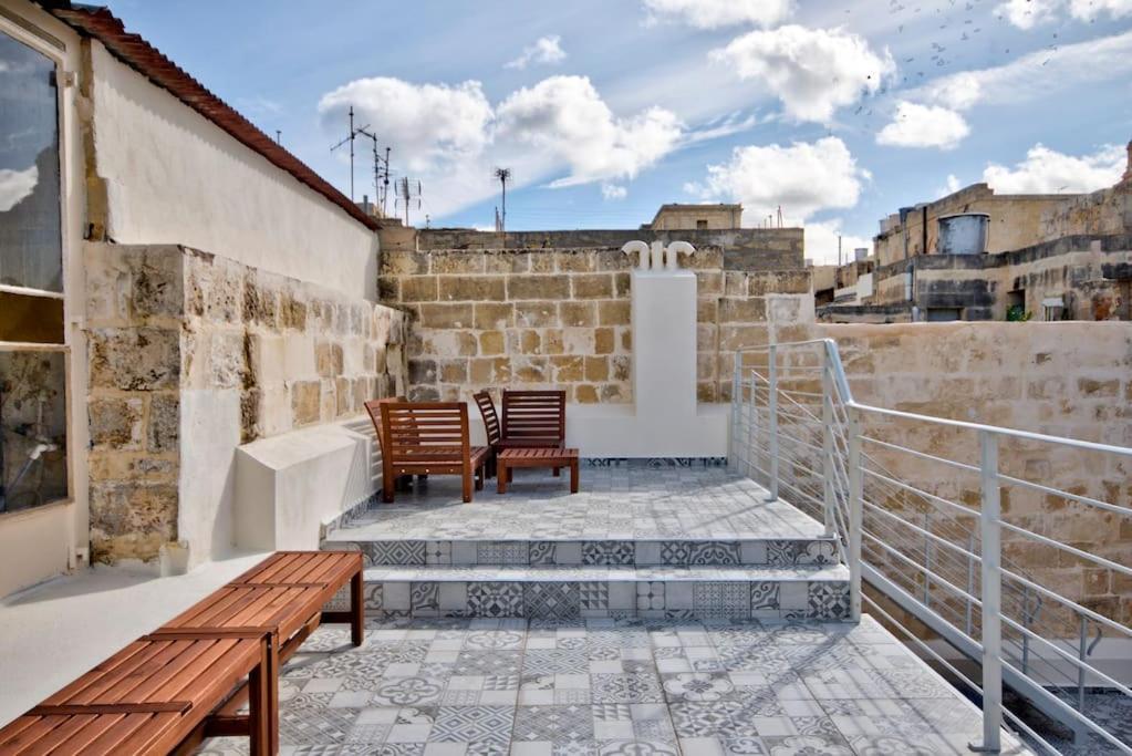 Vallettastay Old Lodge Apartment 3 Екстериор снимка