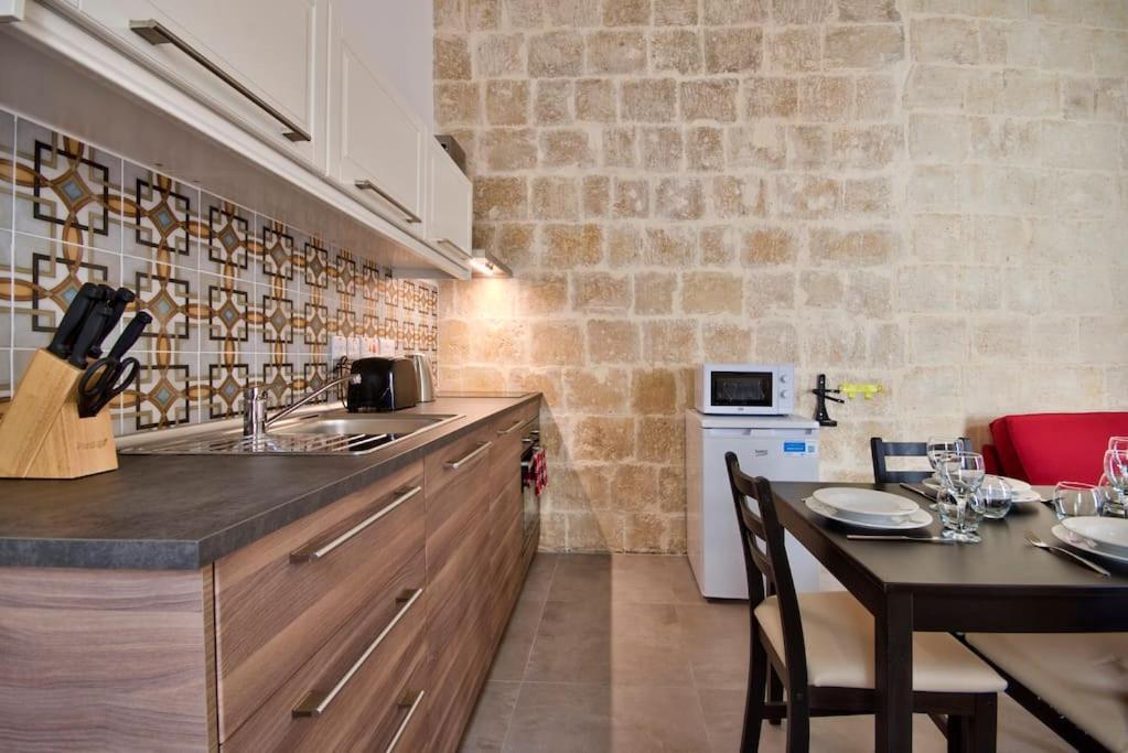 Vallettastay Old Lodge Apartment 3 Екстериор снимка