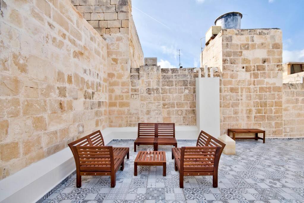 Vallettastay Old Lodge Apartment 3 Екстериор снимка