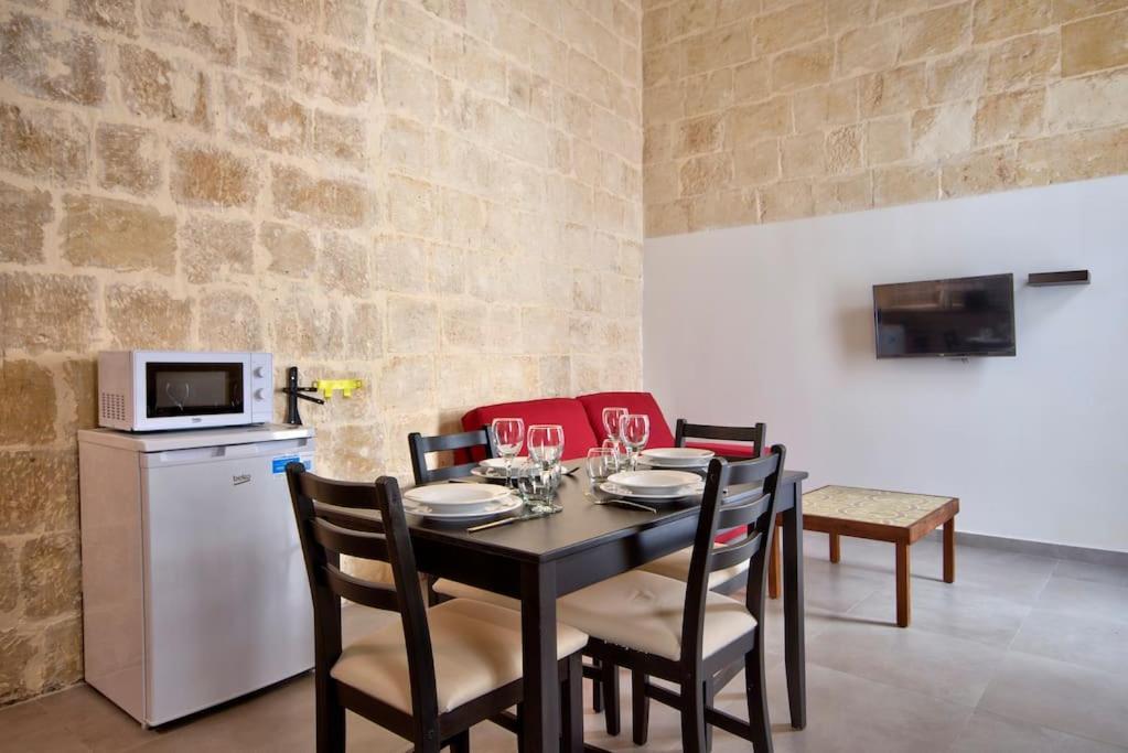 Vallettastay Old Lodge Apartment 3 Екстериор снимка